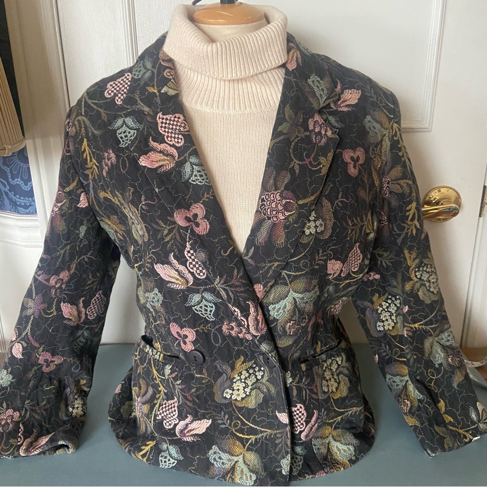 Louben tapestry floral blazer - Size 12